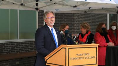 College Launches New Entrepreneur Pitch Program | Wake Tech